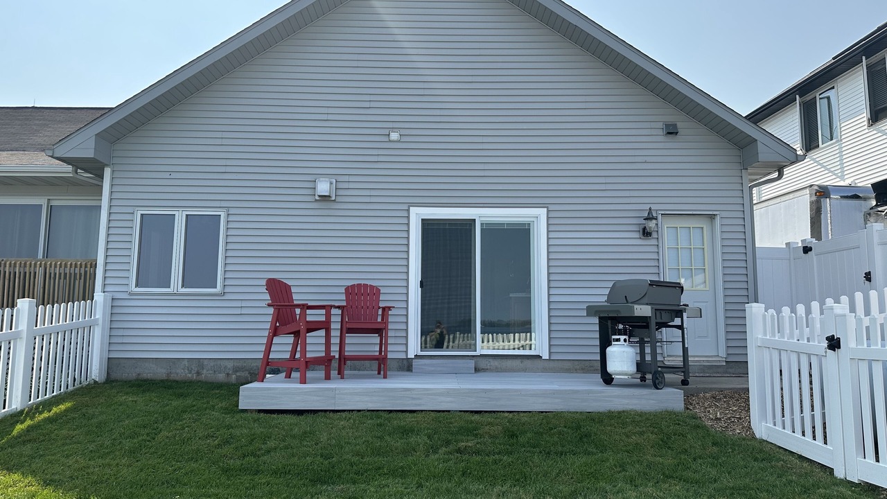 Photo of Patio Balcony in Baileys Harbor