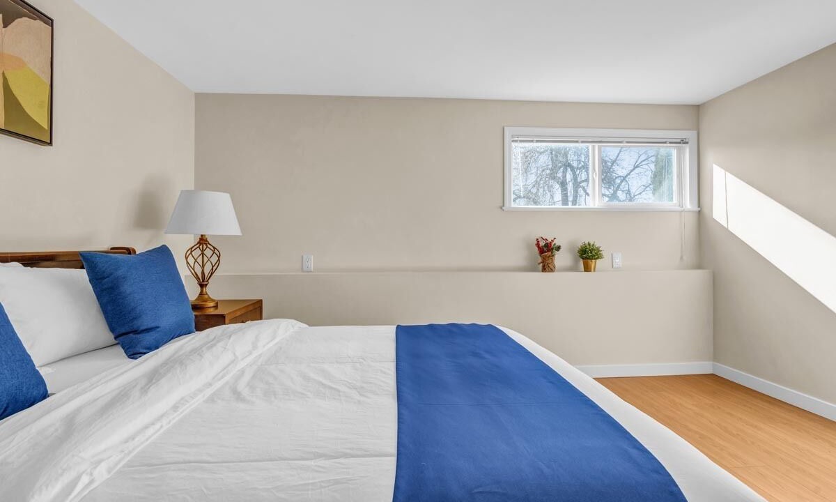 Photo of Bedroom in Fraserview
