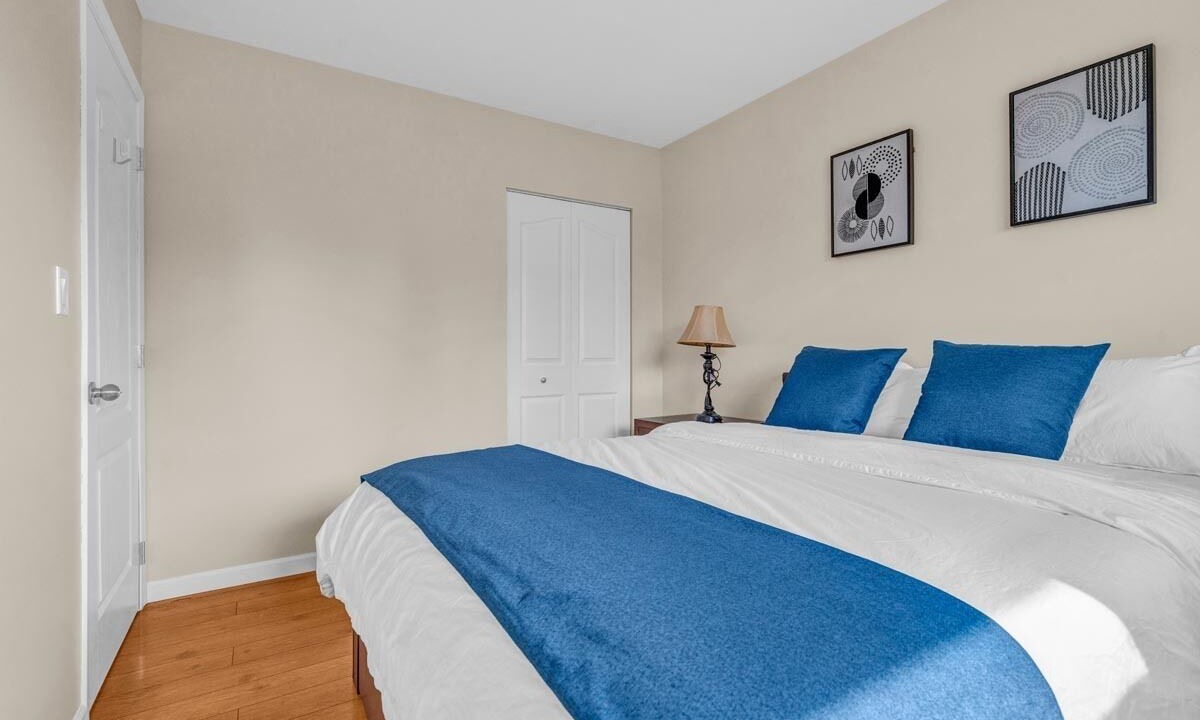 Photo of Bedroom in Fraserview