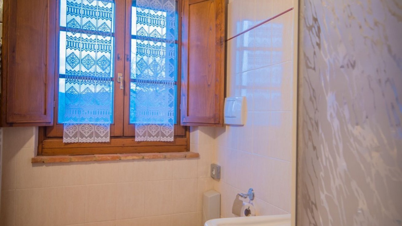 Photo of Bathroom in Torre A Castello