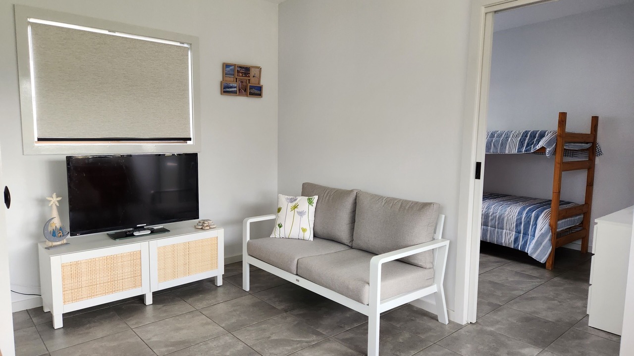 Photo of Livingroom in Maloneys Beach