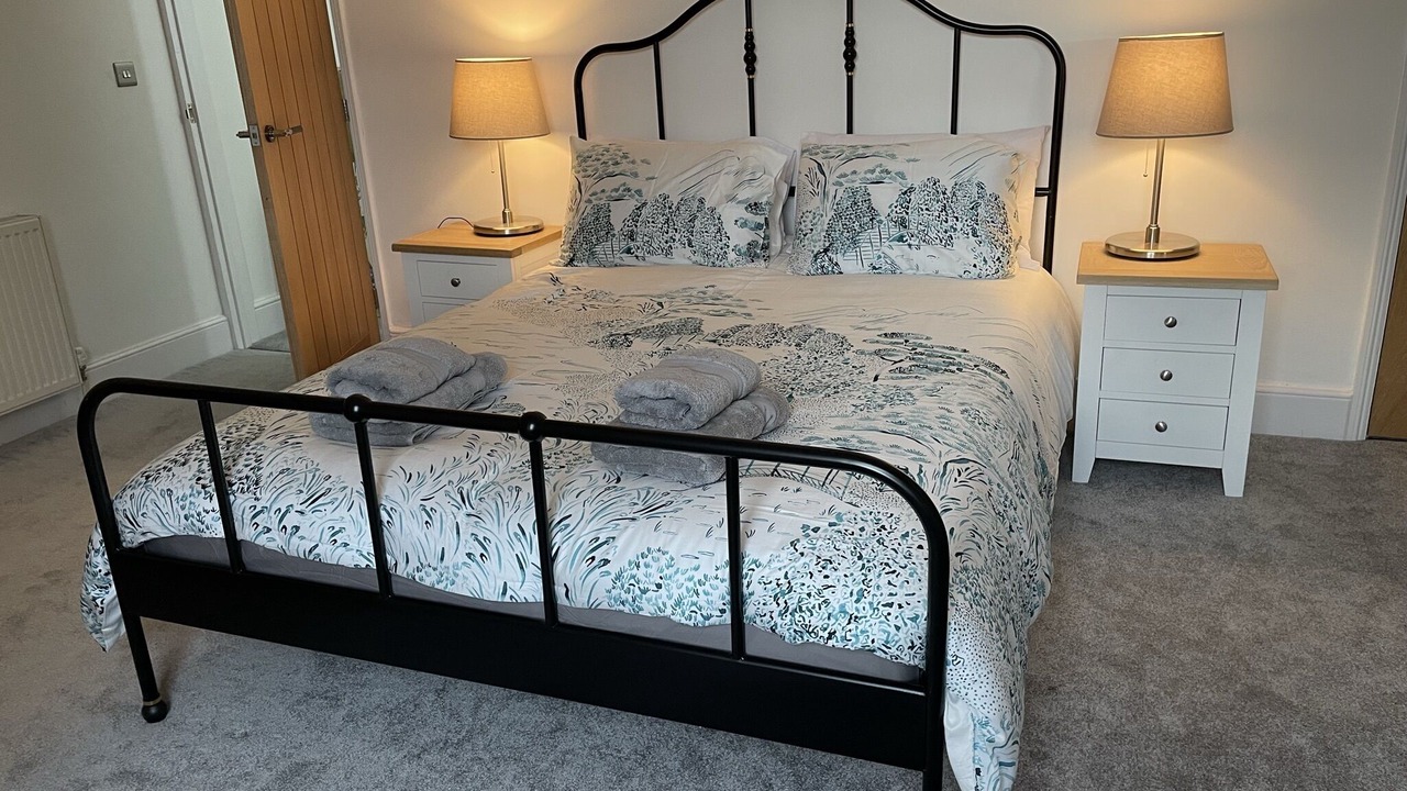 Photo of Bedroom in Frampton on Severn