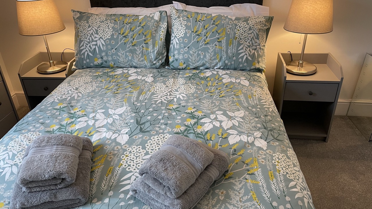 Photo of Bedroom in Frampton on Severn