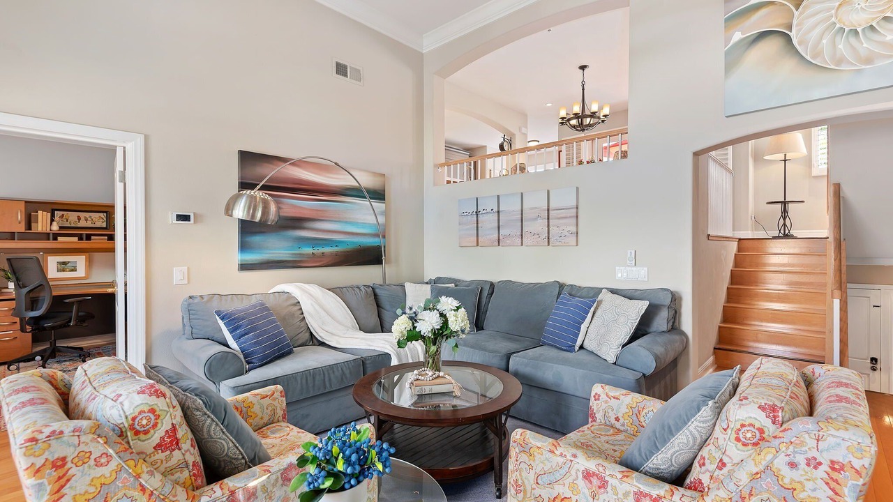 Photo of Livingroom in The Mesa