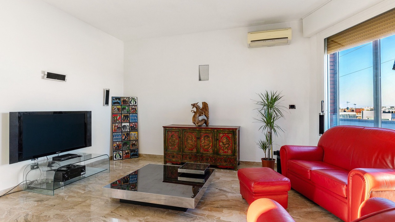 Photo of Livingroom in Saragozza-Porto