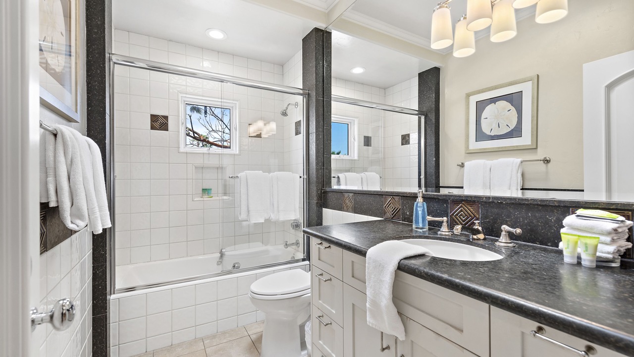 Photo of Bathroom in Laguna Beach