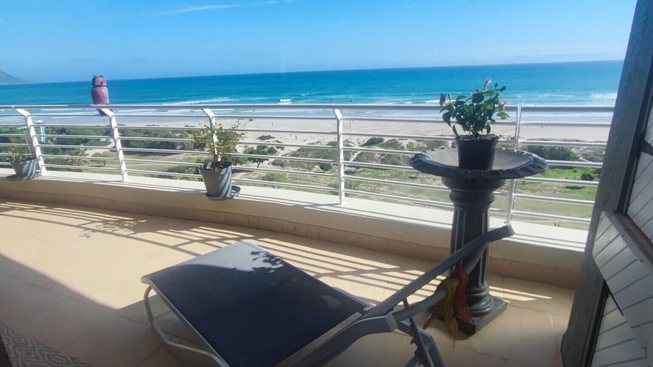 Photo of Outdoor in Strand