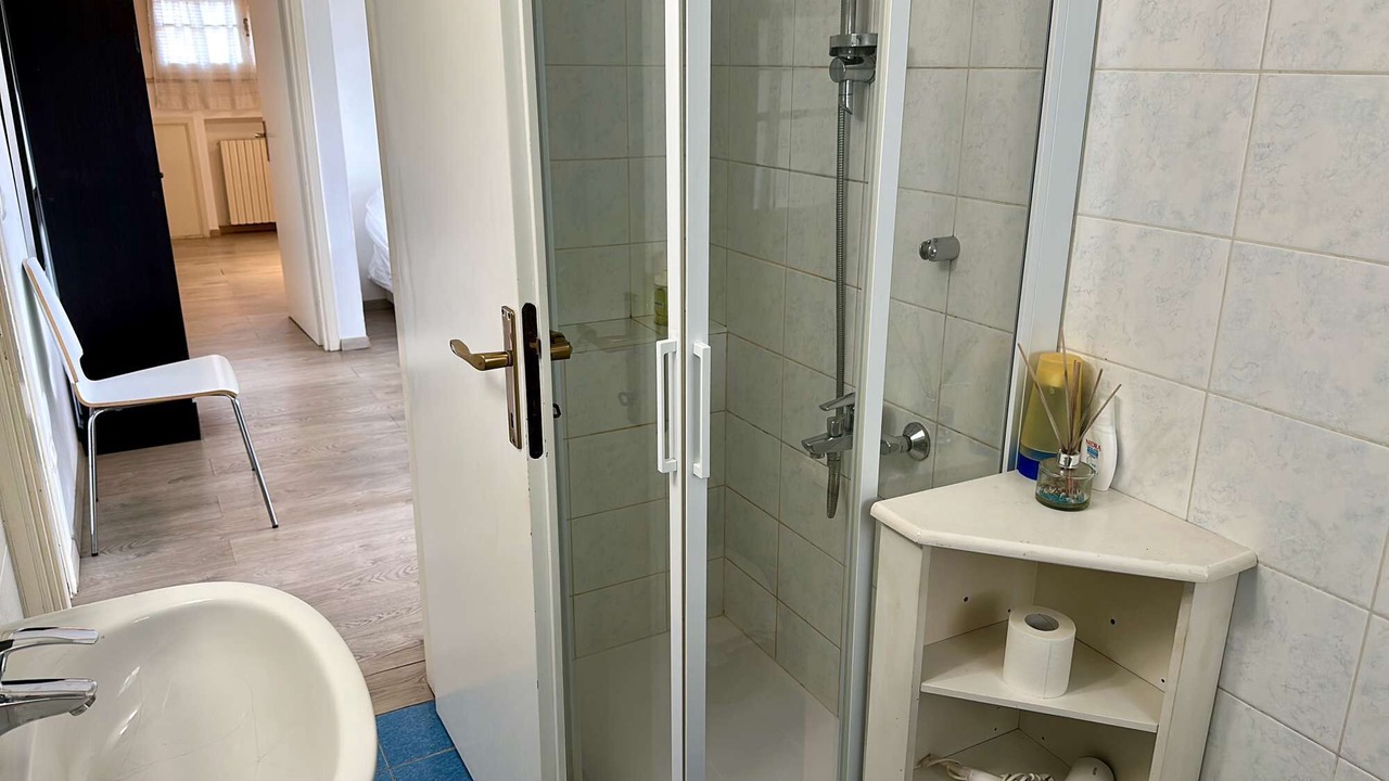 Photo of Bathroom in Alba