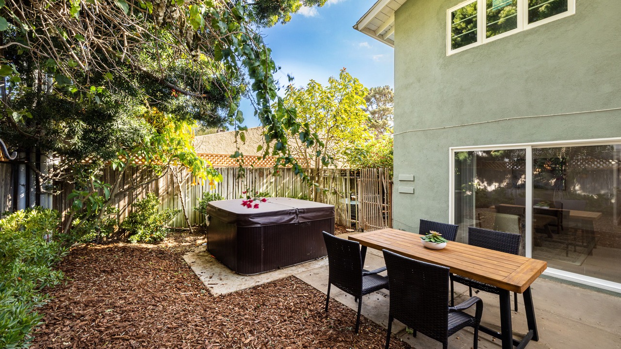 Photo of Outdoor in The Mesa