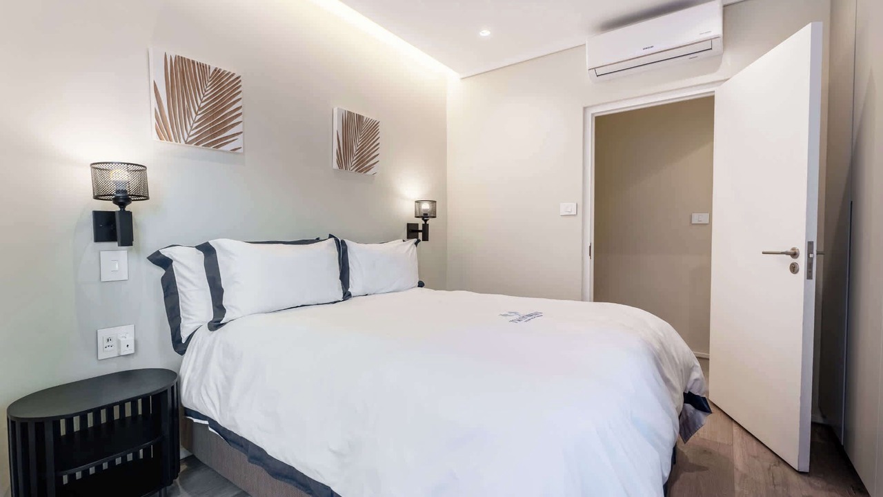 Photo of Bedroom in Camps Bay