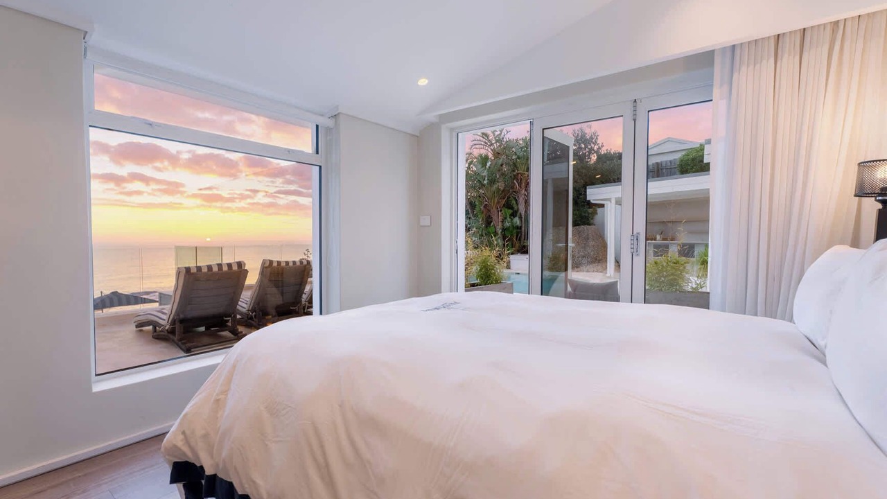 Photo of Bedroom in Camps Bay