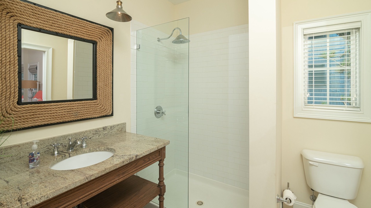 Photo of Bathroom in Holden Beach