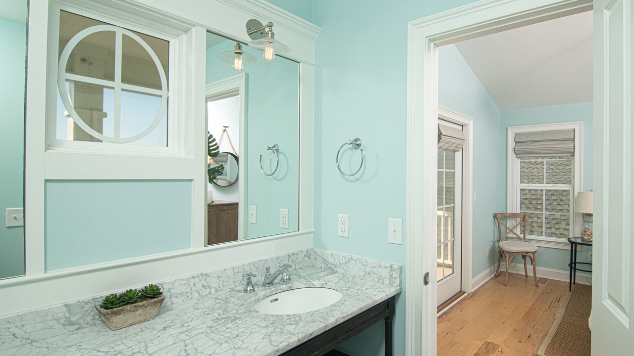 Photo of Bathroom in Holden Beach