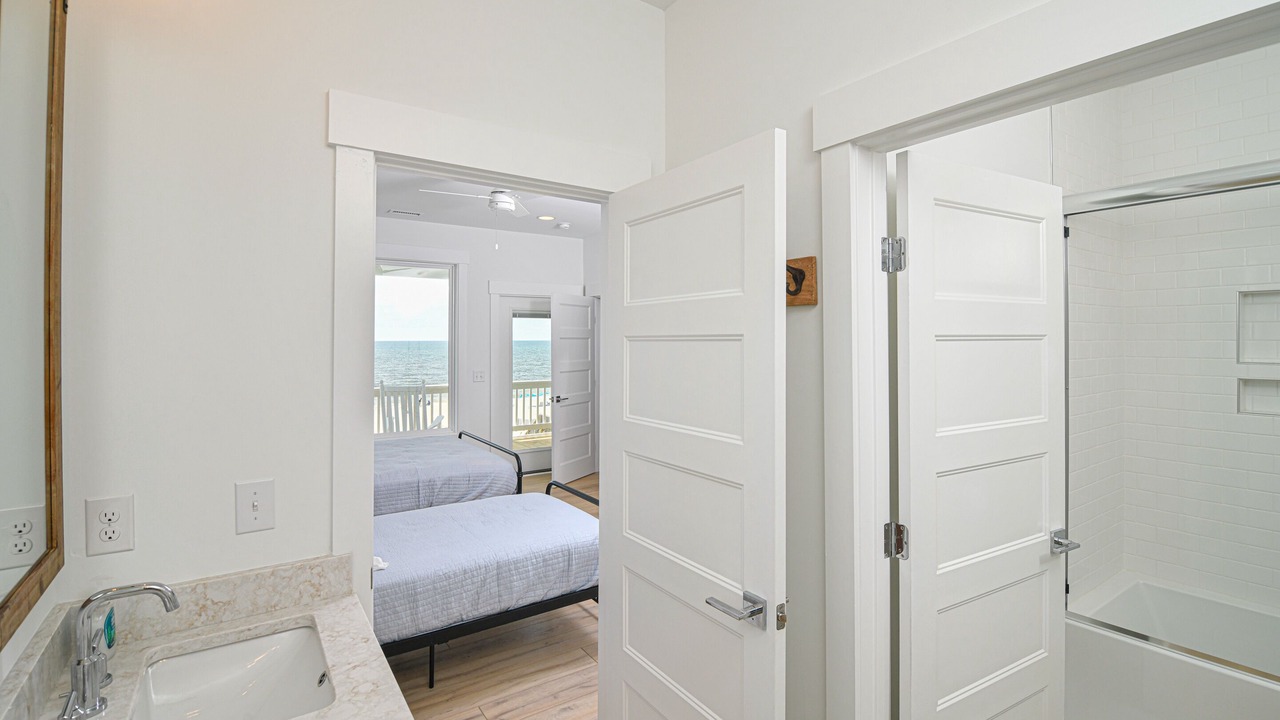 Photo of Bedroom in Holden Beach