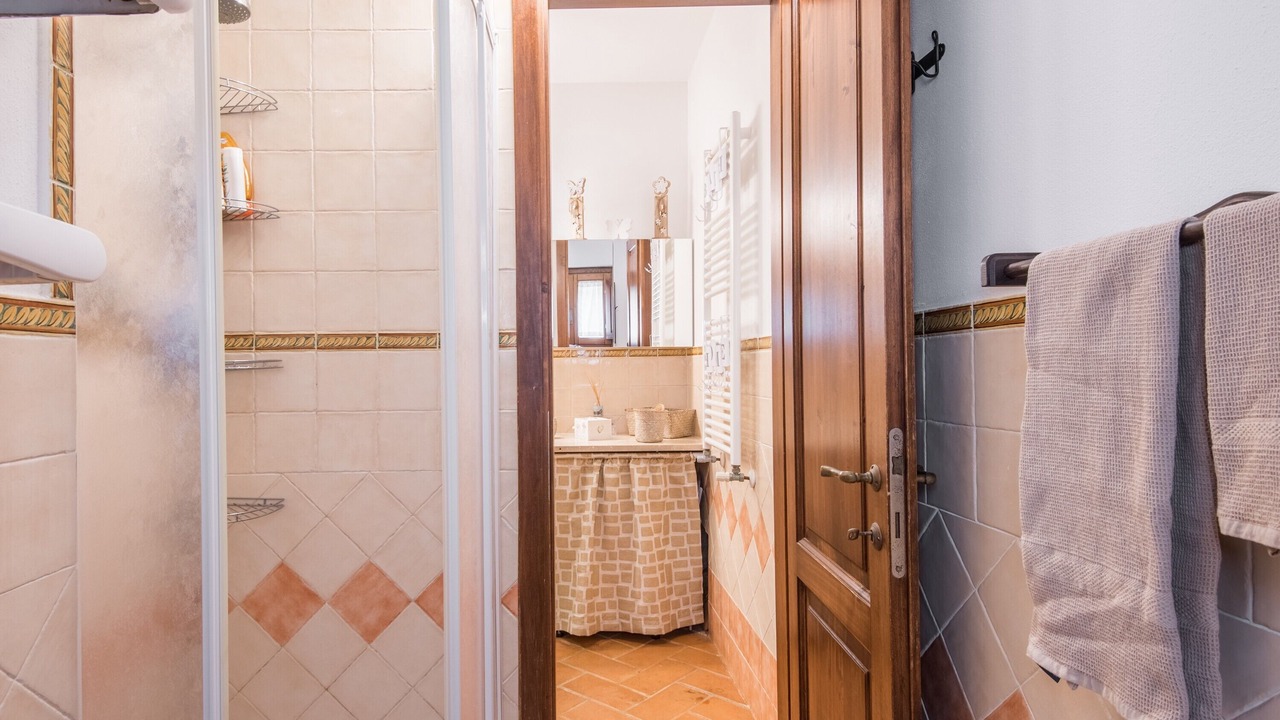 Photo of Bathroom in Torre A Castello