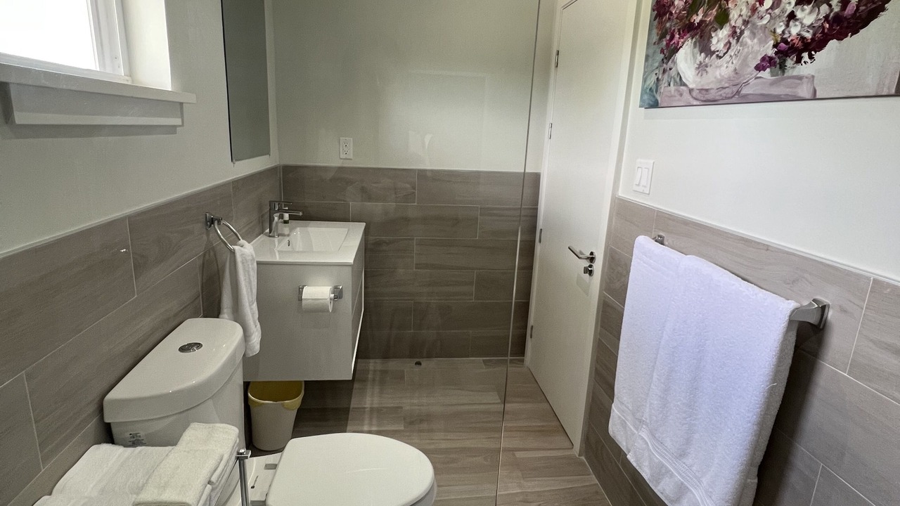 Photo of Bathroom in Palm Cay