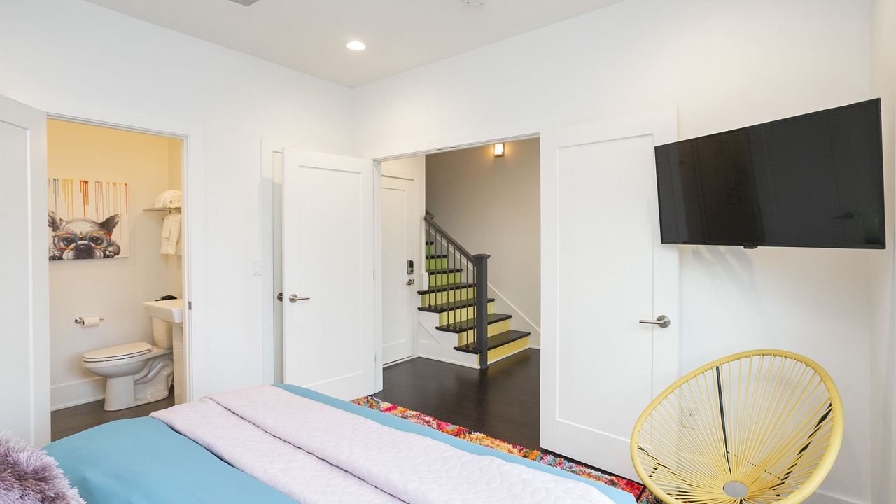 Photo of Bedroom in Historic Waverly