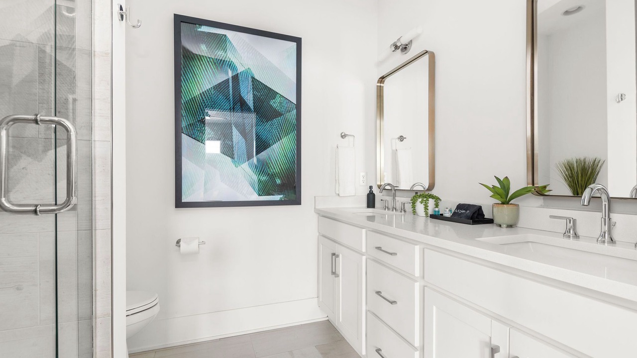 Photo of Bathroom in Historic Waverly