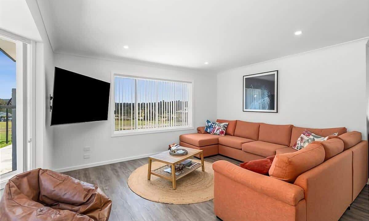 Photo of Livingroom in Mogo
