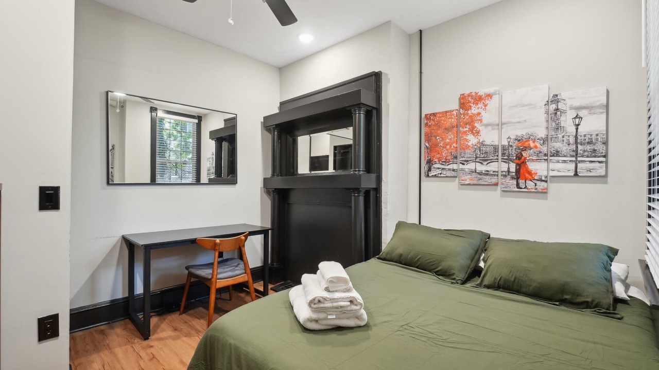 Photo of Bedroom in Shaw