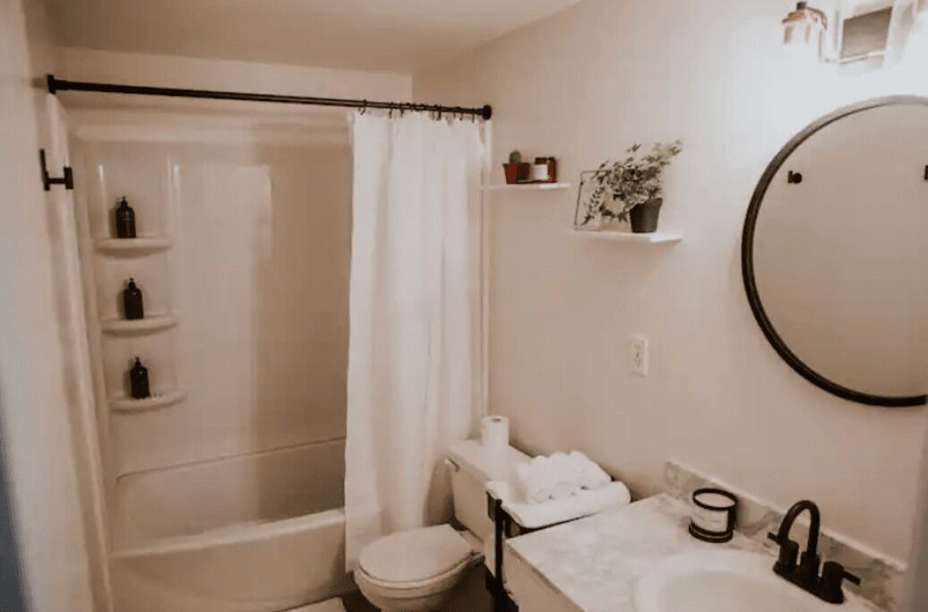 Photo of Bathroom in Ventura