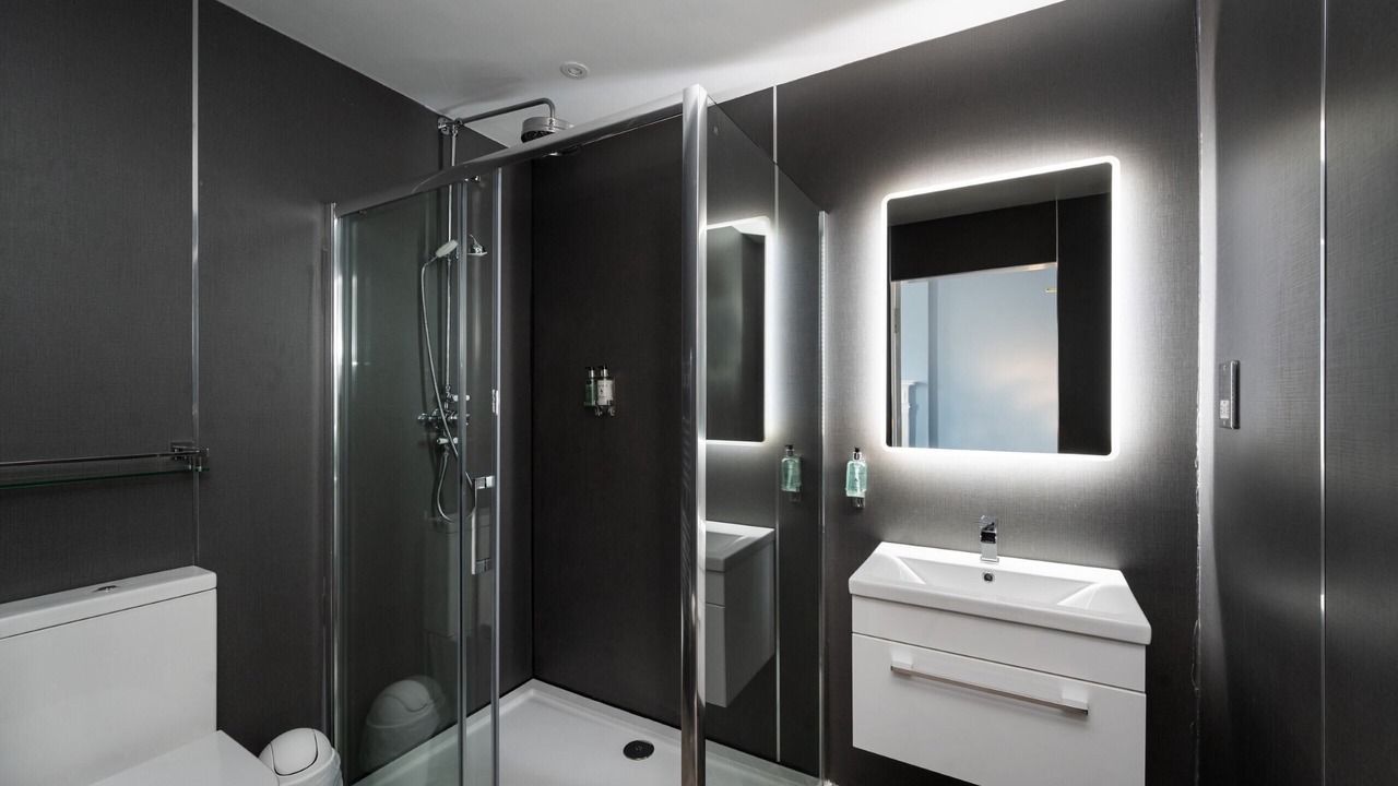 Photo of Bathroom in New Town