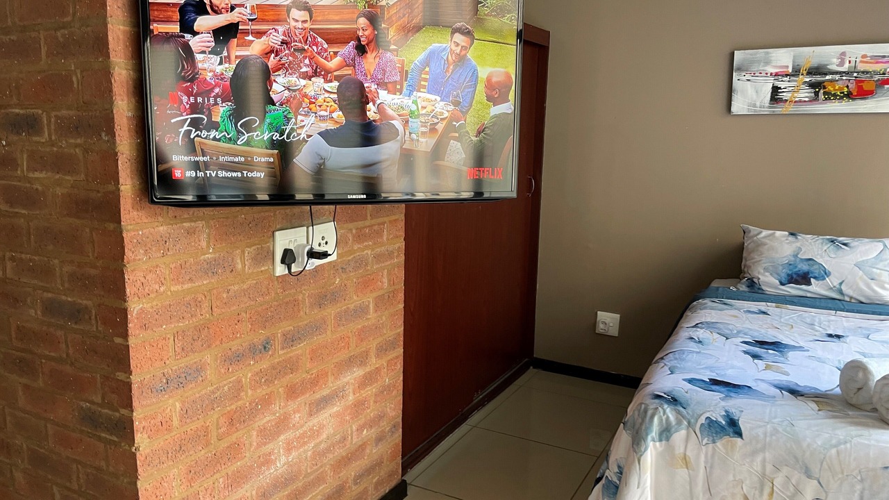 Photo of Bedroom in Braamfontein