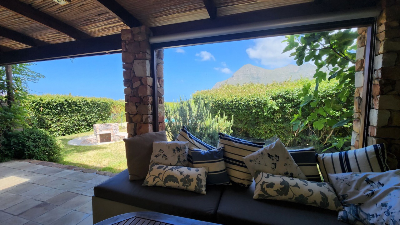 Photo of Patio Balcony in Noordhoek