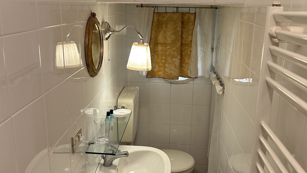 Photo of Bathroom in Imola