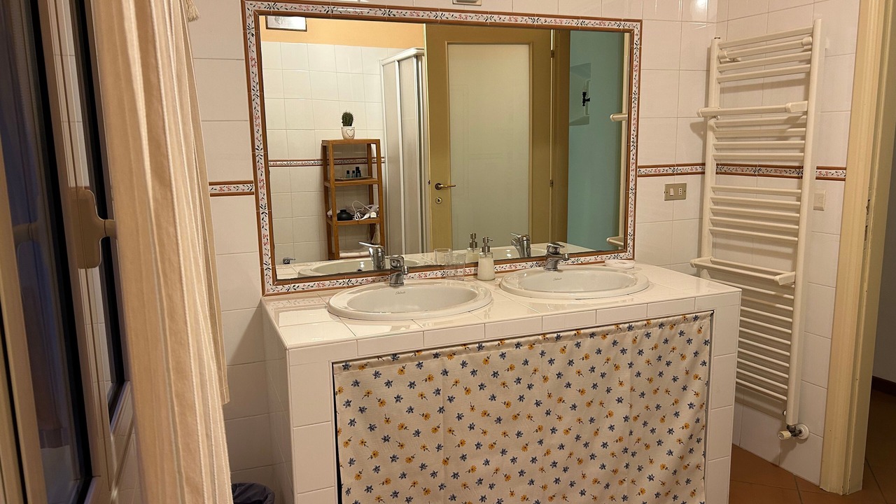 Photo of Bathroom in Imola