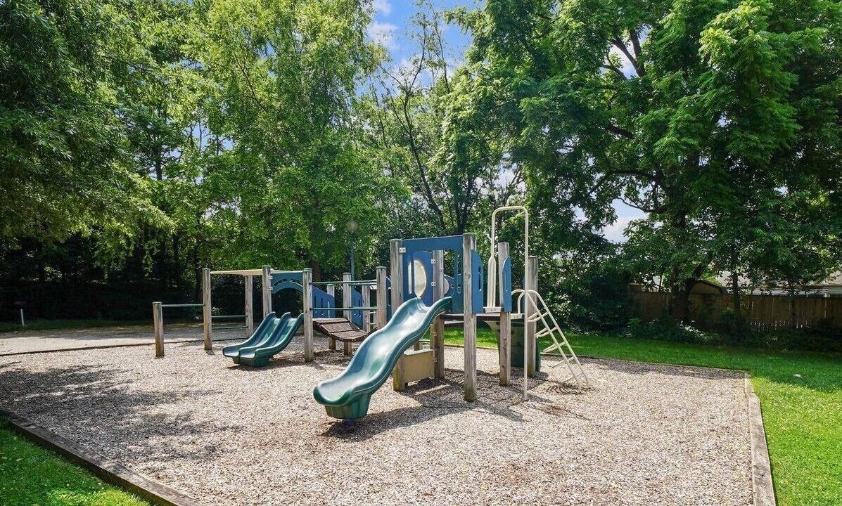 Photo of Others in Wheaton