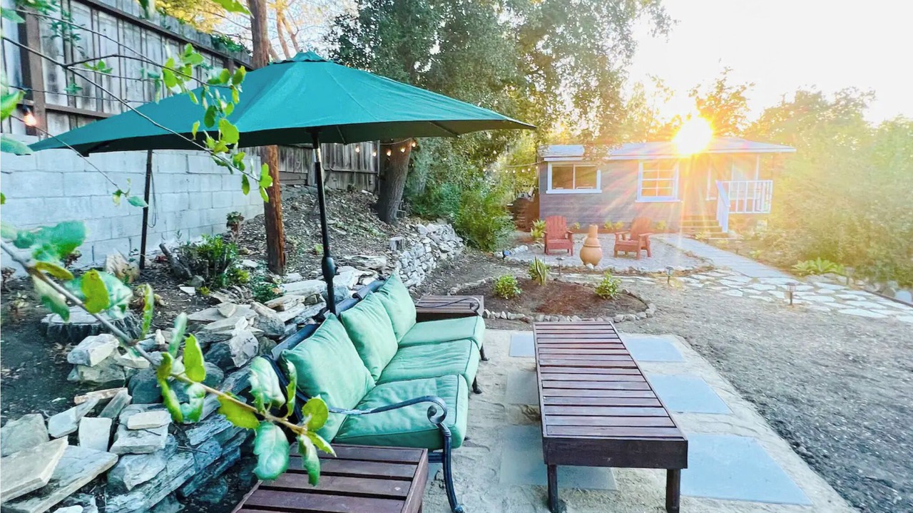 Photo of Patio Balcony in Calabasas Highlands