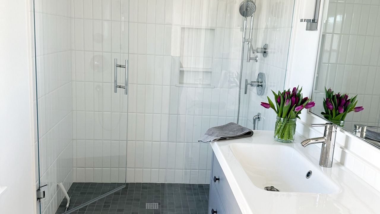 Photo of Bathroom in Bonnet Shores