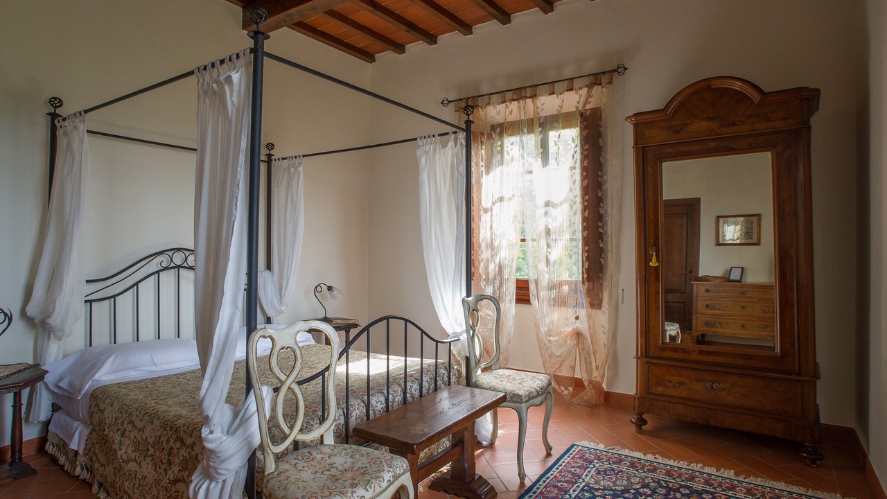 Photo of Bedroom in San Casciano in Val di Pesa