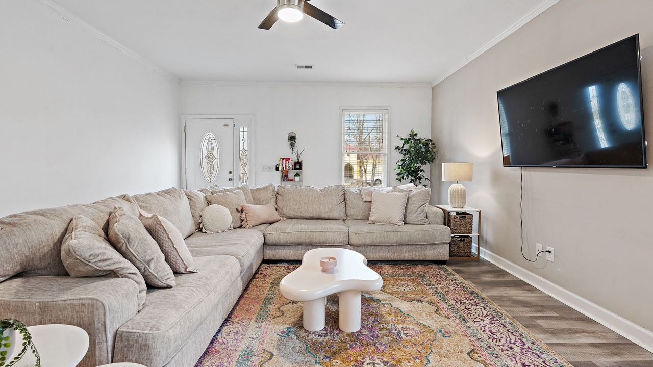 Photo of Livingroom in Hendersonville