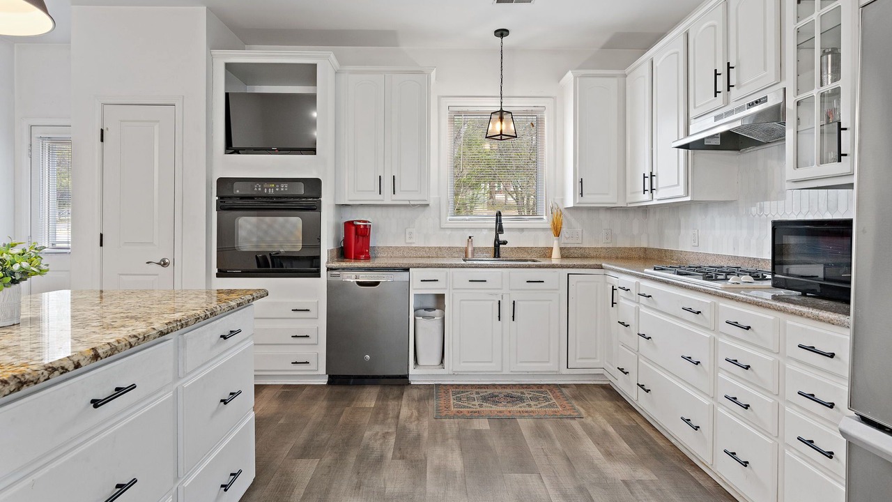 Photo of Kitchen in Hendersonville