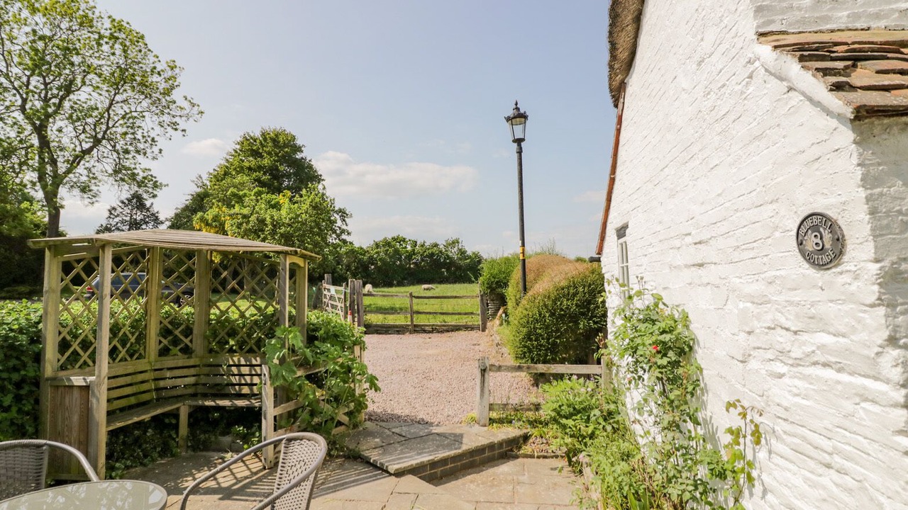 Photo of Outdoor in Shottery