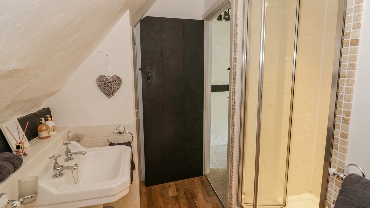 Photo of Bathroom in Shottery