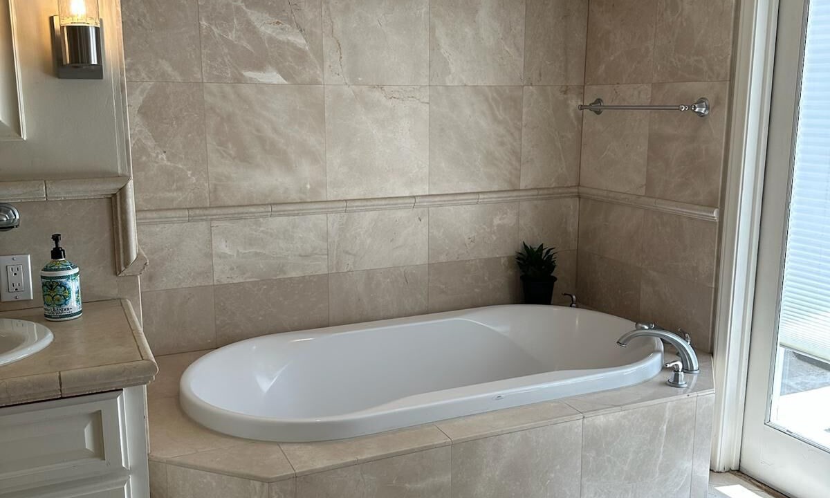 Photo of Bathroom in Eucalyptus Hill