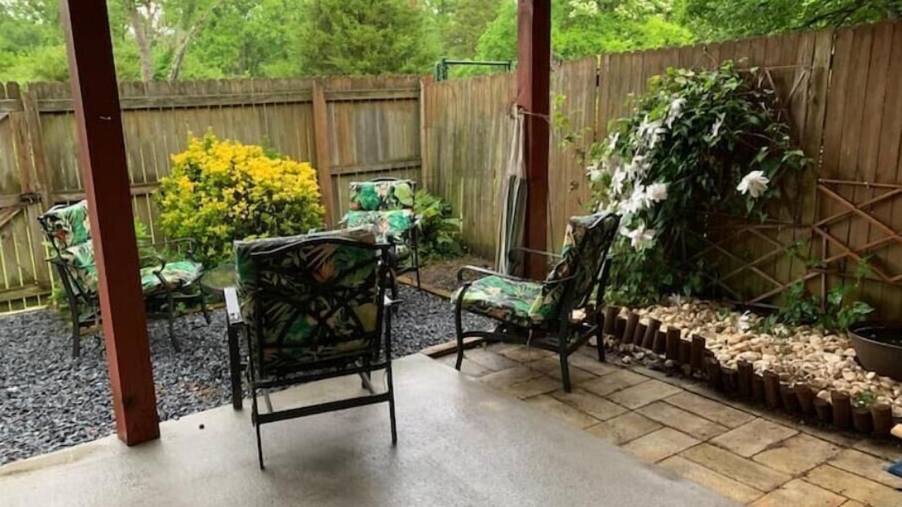 Photo of Patio Balcony in Aspen Hill