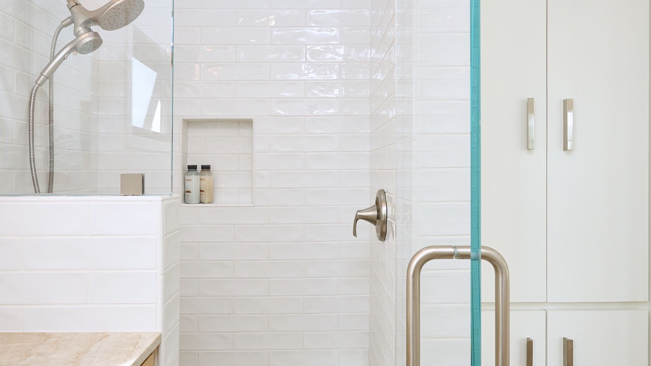 Photo of Bathroom in Pierpont Bay