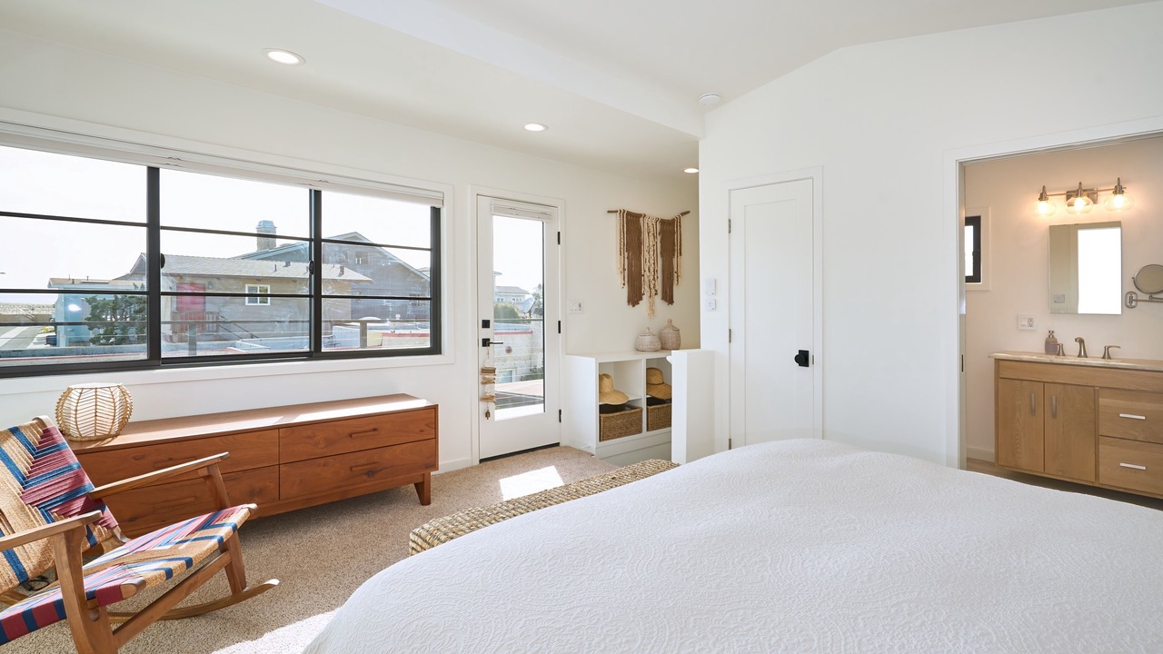 Photo of Bedroom in Pierpont Bay