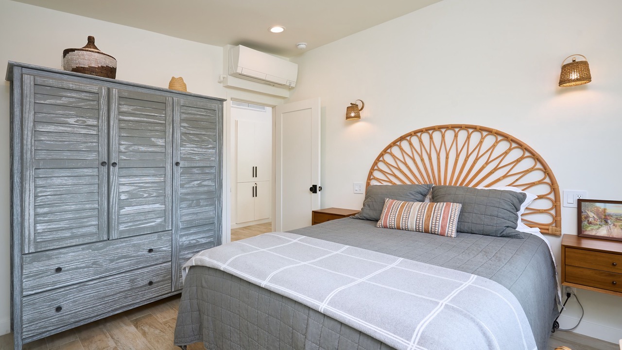 Photo of Bedroom in Pierpont Bay