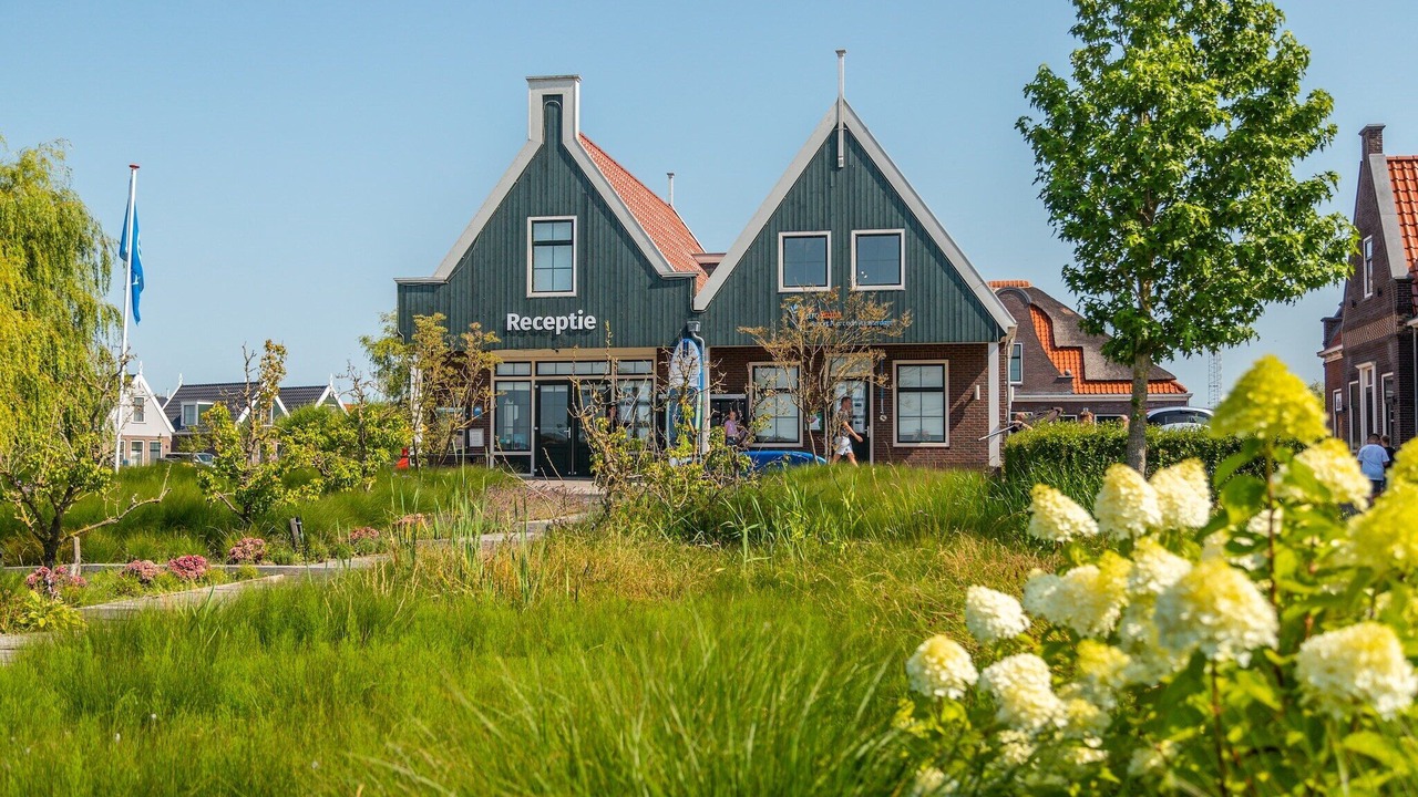 Photo of Others in Uitdam