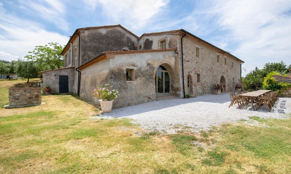 Photo of Others in Volterra
