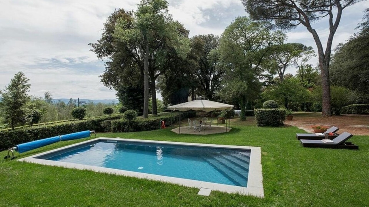 Photo of Patio Balcony in Le Cure