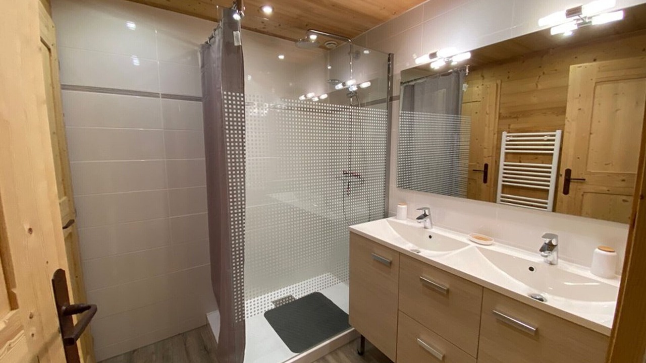 Photo of Bathroom in Cohennoz