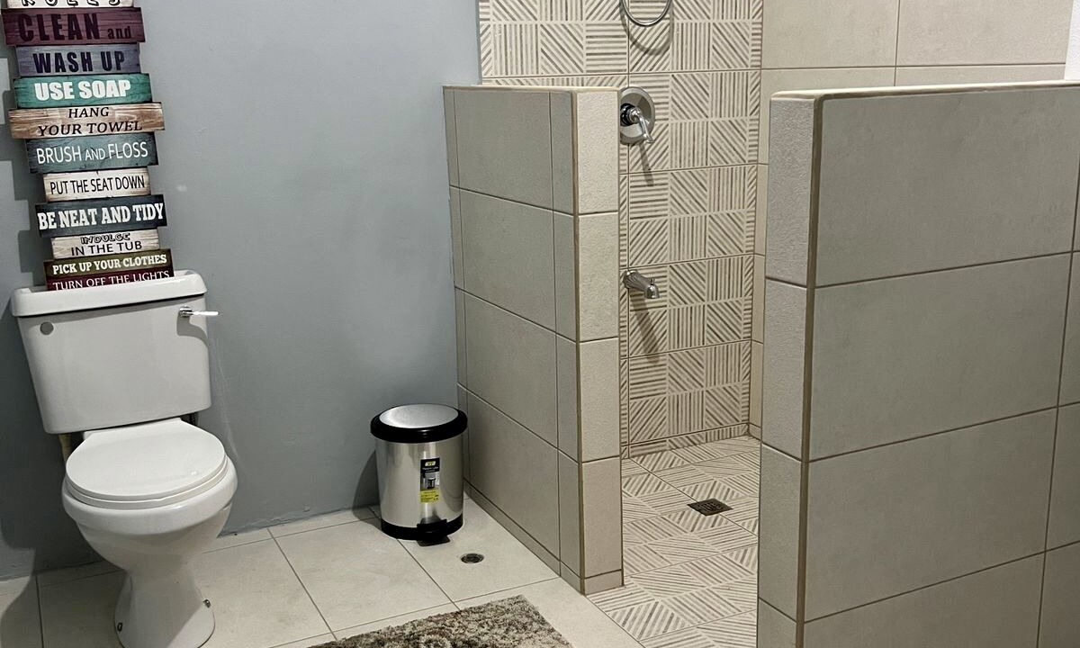 Photo of Bathroom in Arouca