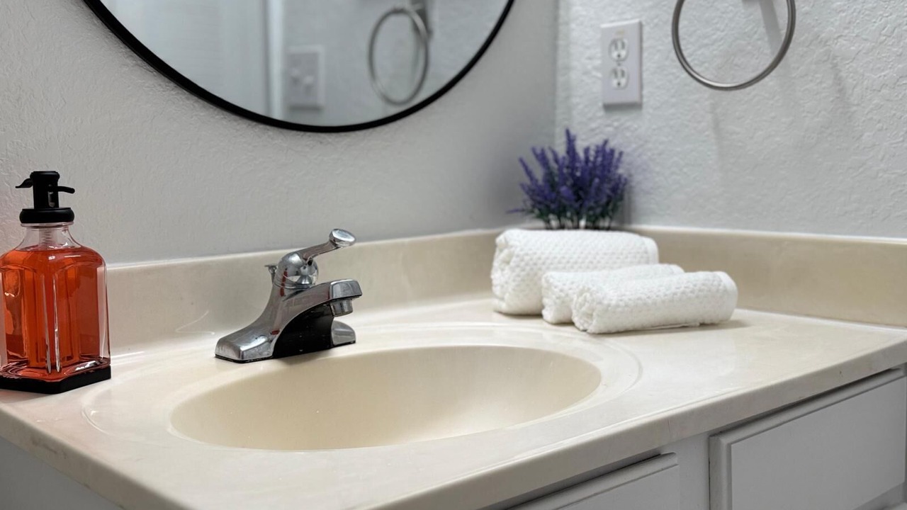 Photo of Bathroom in Venetian Bay Villages