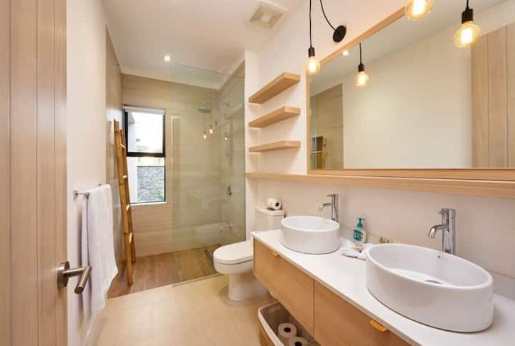 Photo of Bathroom in Playa Langosta